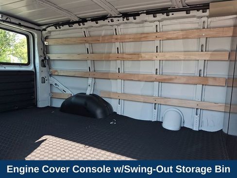Used 2025 Chevrolet Express 2500 w/ Driver Convenience Package RWD image 19