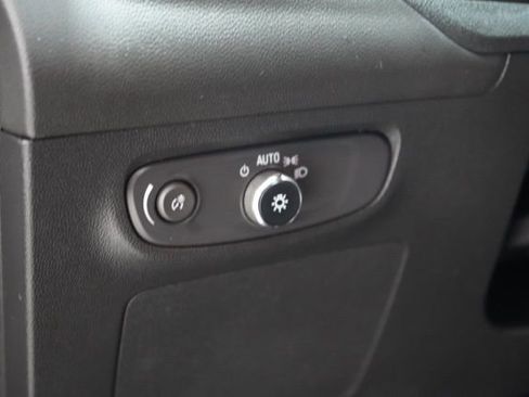 Used 2025 Buick Encore GX Preferred image 20