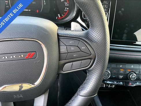 Used 2025 Dodge Durango GT AWD/4WD image 18