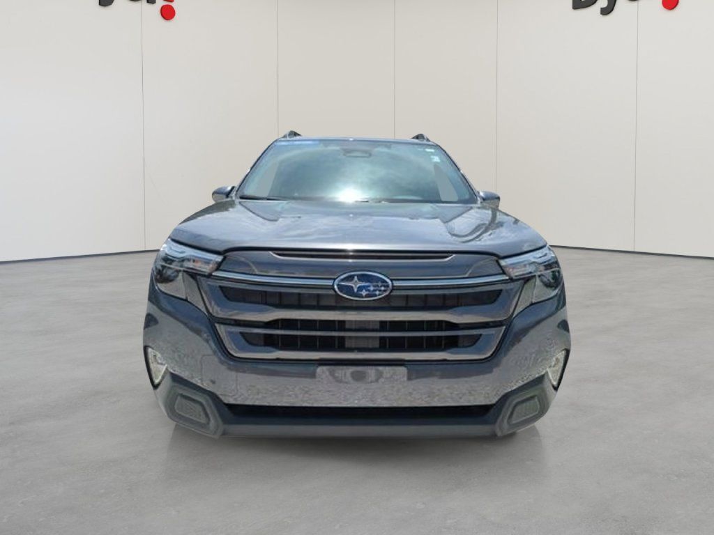 Used 2026 Subaru Forester Premium AWD/4WD image 8