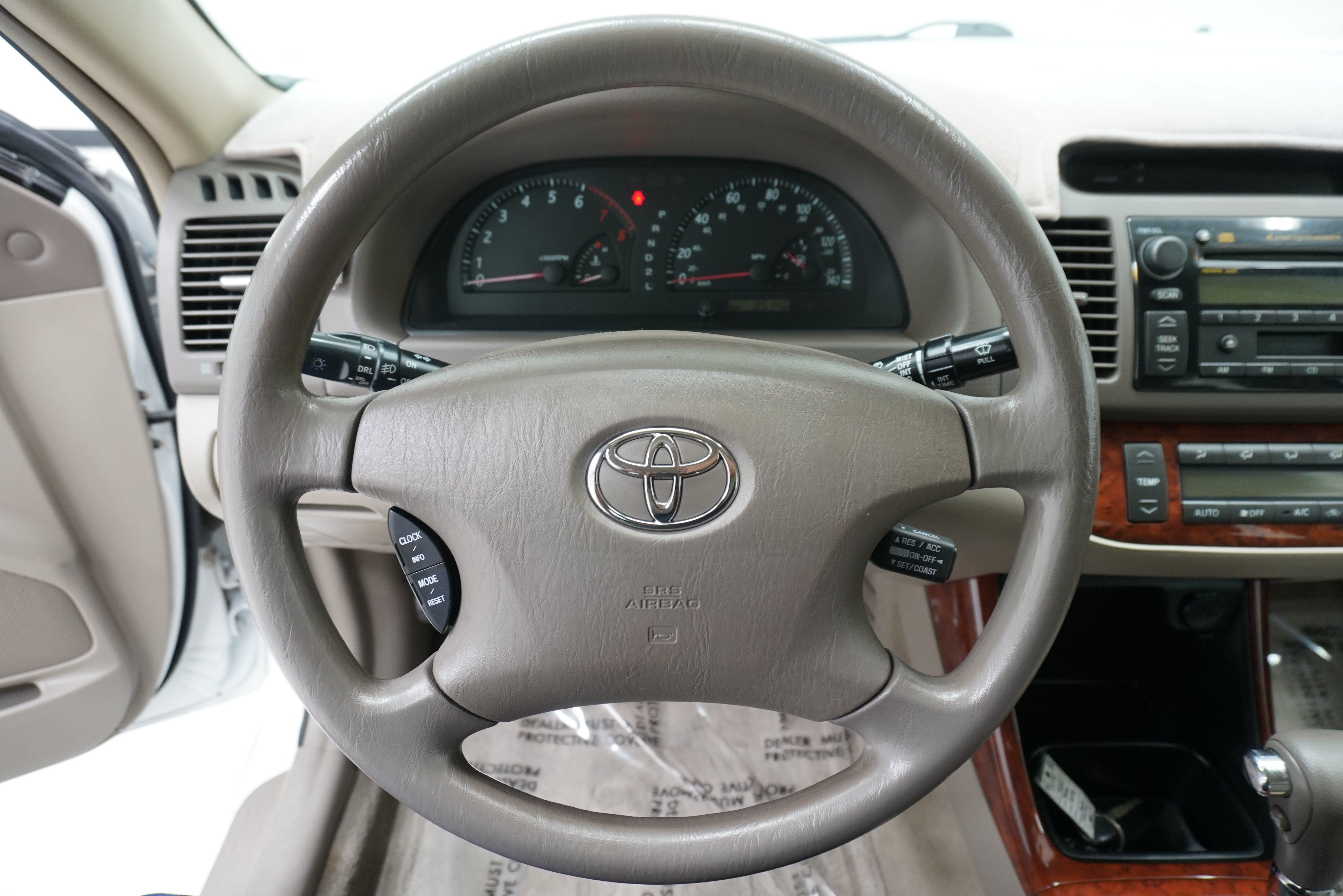 Used 2003 Toyota Camry XLE FWD image 15