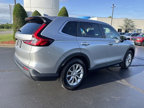 Used 2023 Honda CR-V EX-L image 4