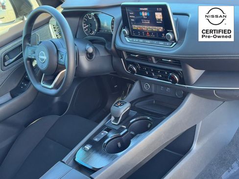 Certified 2023 Nissan Rogue S image 10