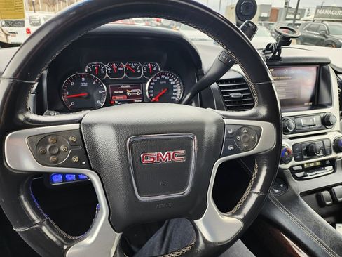 Used 2015 GMC Yukon XL SLT w/ Open Road Package image 20