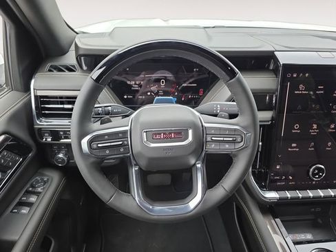 Used 2026 GMC Yukon XL Elevation AWD/4WD image 12