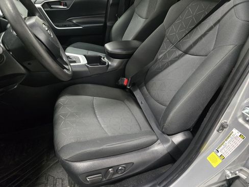 Certified 2024 Toyota RAV4 XLE image 20