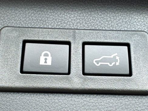 New 2026 Subaru Forester Premium AWD/4WD image 33