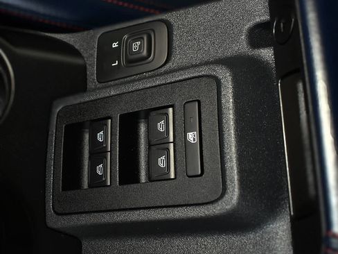 Used 2023 Ford Bronco Raptor AWD/4WD image 36