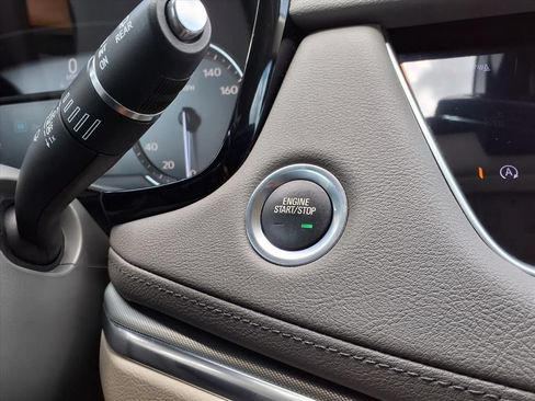 Used 2022 Cadillac XT5 Premium Luxury FWD image 26