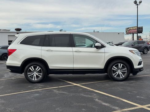 Certified 2017 Honda Pilot EX-L image 2