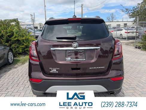 Used 2018 Buick Encore Preferred image 4