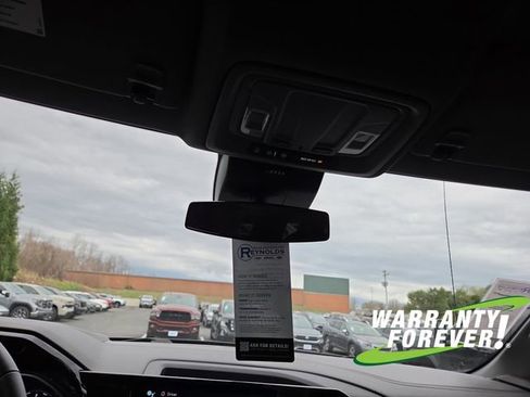 Used 2022 Chevrolet Silverado 1500 LT image 12