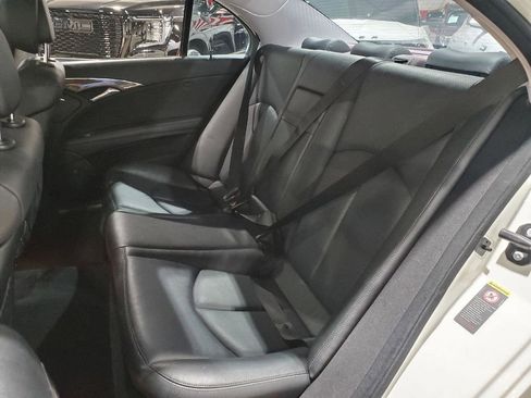 Used 2008 Mercedes-Benz E 350 Sedan image 24