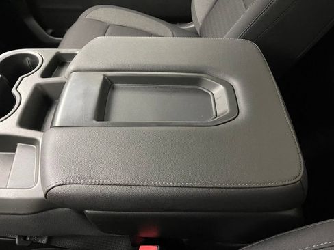 Used 2022 Chevrolet Silverado 2500 LT w/ Convenience Package RWD image 28