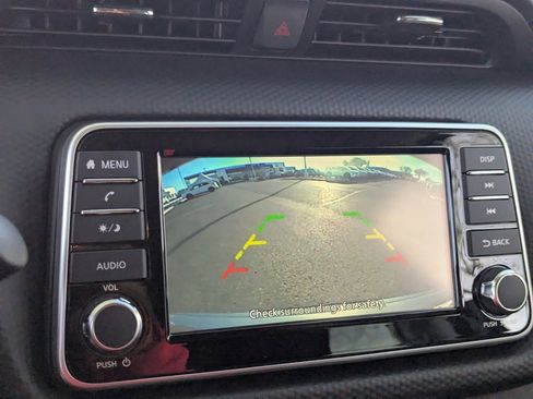 Certified 2025 Nissan Kicks Play S image 30