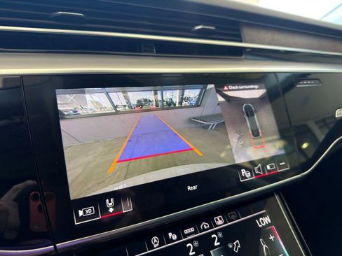 Used 2023 Audi A8 L 3.0T AWD/4WD image 30