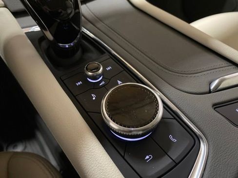 Used 2025 Cadillac XT6 Premium Luxury w/ Technology Package FWD image 64