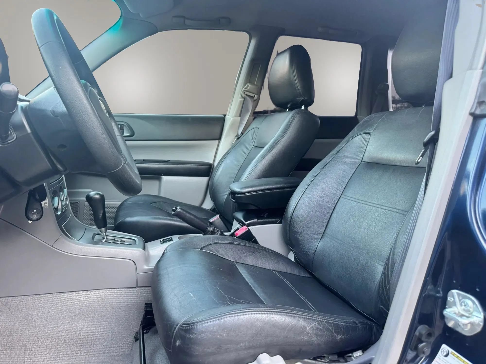 Used 2005 Subaru Forester 2.5X AWD/4WD image 12