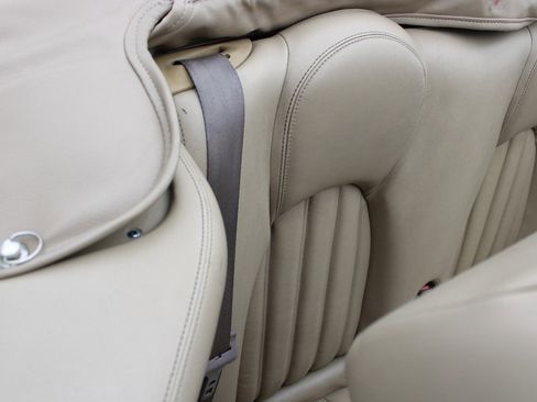 Used 2003 Jaguar XK8 Convertible image 11