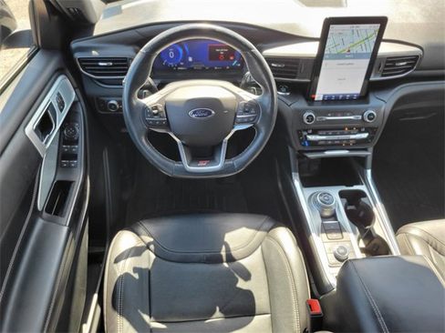 Certified 2020 Ford Explorer ST w/ Premium Technology Package image 11