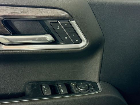 New 2026 Chevrolet Silverado 1500 LTZ w/ LTZ Premium Package image 13