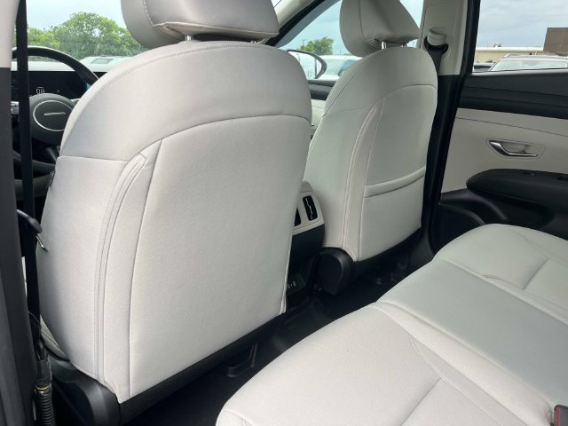 Certified 2025 Hyundai Tucson SEL AWD/4WD image 20