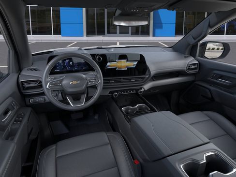 New 2026 Chevrolet Silverado EV LT image 40