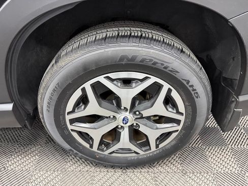 Used 2020 Subaru Forester Premium AWD/4WD image 20