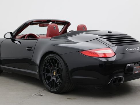 Used 2009 Porsche 911 Cabriolet image 4