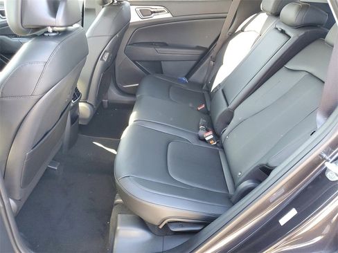 New 2026 Kia Sportage EX image 21