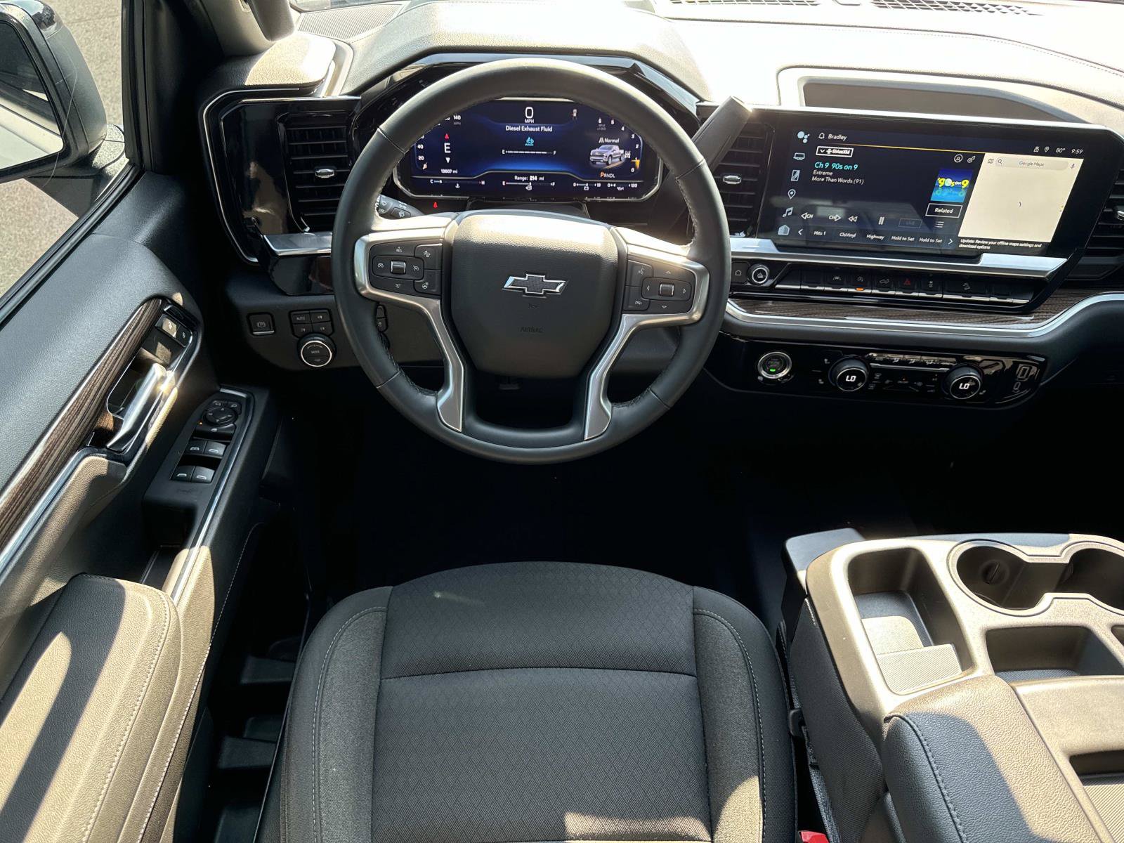 Used 2023 Chevrolet Silverado 1500 RST AWD/4WD image 15