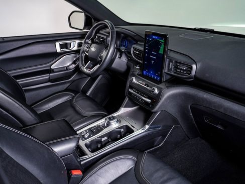 Used 2020 Ford Explorer ST w/ ST Street Pack image 13