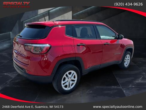Used 2018 Jeep Compass Sport w/ Cold Weather Group AWD/4WD image 10