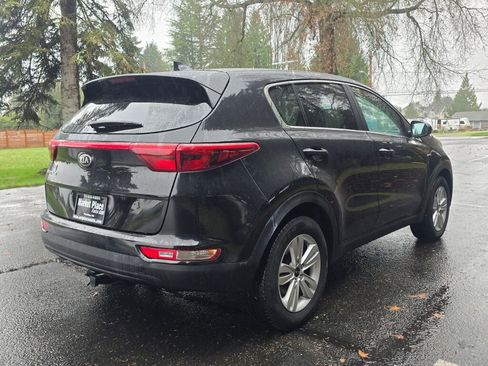 Used 2018 Kia Sportage LX image 6