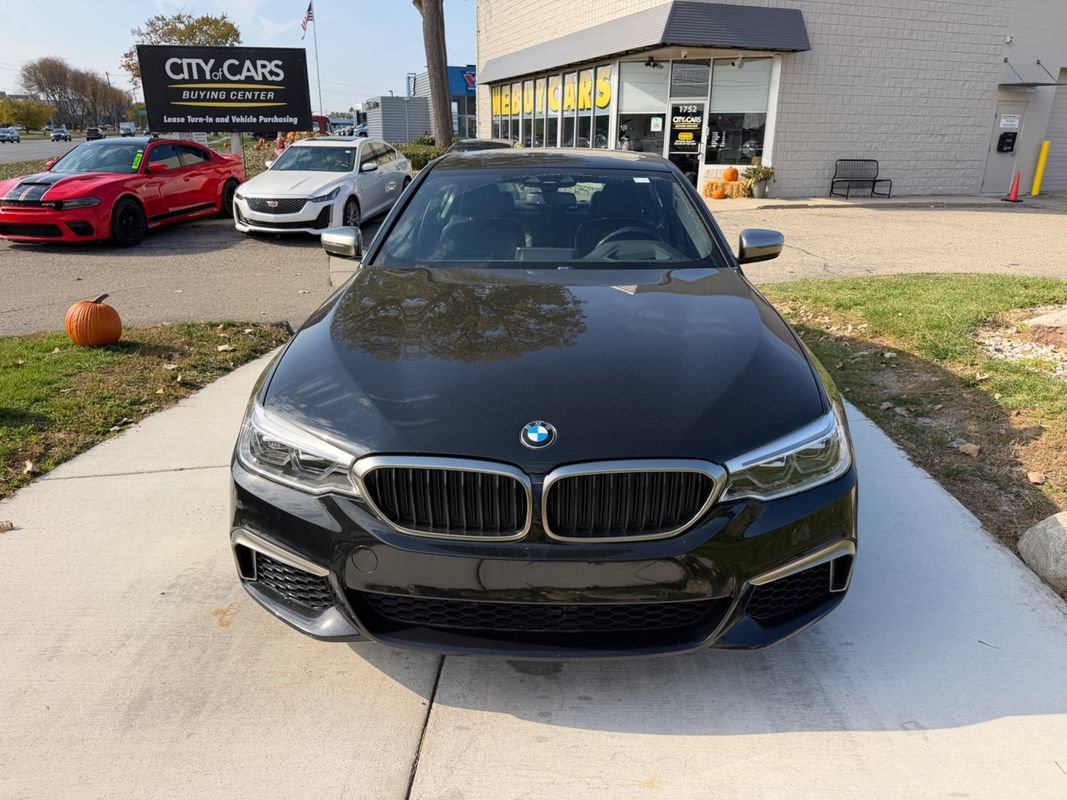 Used 2018 BMW M550i xDrive AWD/4WD image 2