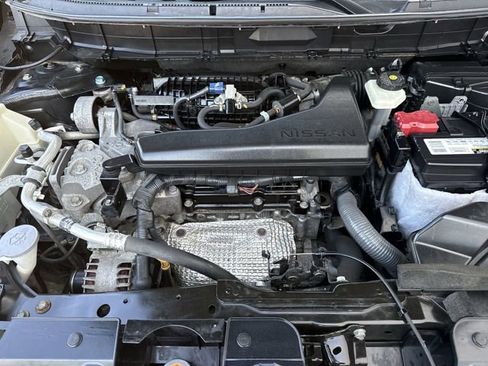 Used 2019 Nissan Rogue SL image 33