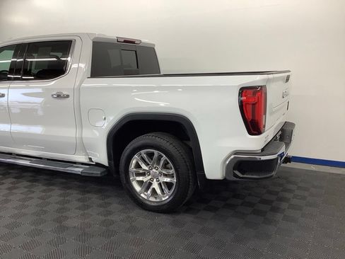 Used 2019 GMC Sierra 1500 SLT w/ SLT Premium Plus Package AWD/4WD image 4