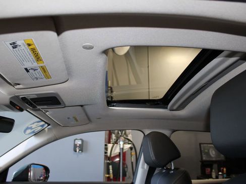 Certified 2024 Honda HR-V EX-L image 39