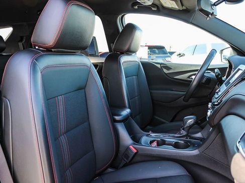 Used 2022 Chevrolet Equinox RS FWD image 17