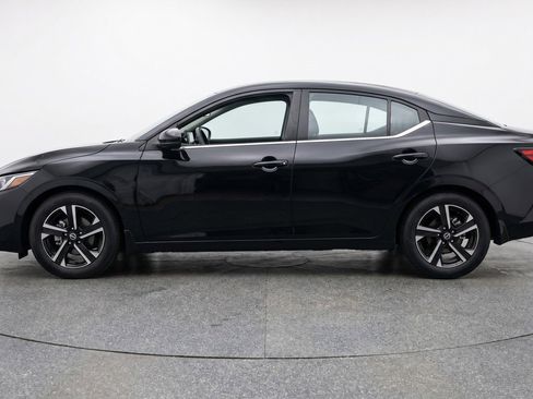 Used 2025 Nissan Sentra SV FWD image 5