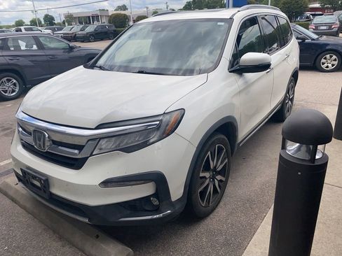 Used 2019 Honda Pilot Elite image 1