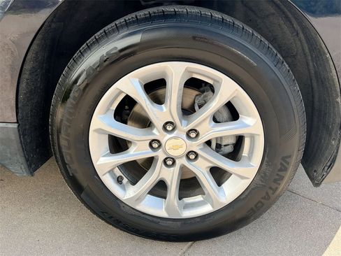 Used 2020 Chevrolet Equinox LS image 10