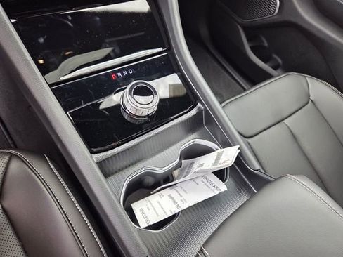 New 2026 Jeep Grand Cherokee Limited w/ Luxury Tech Group II RWD image 25