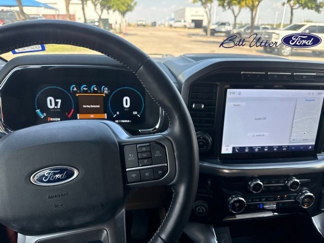 Used 2021 Ford F150 Lariat RWD image 4