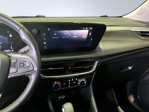 Used 2024 Buick Encore GX Preferred image 9