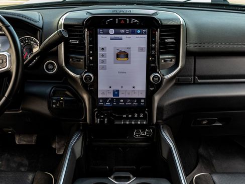 Used 2024 RAM 3500 Laramie w/ Night Edition image 24