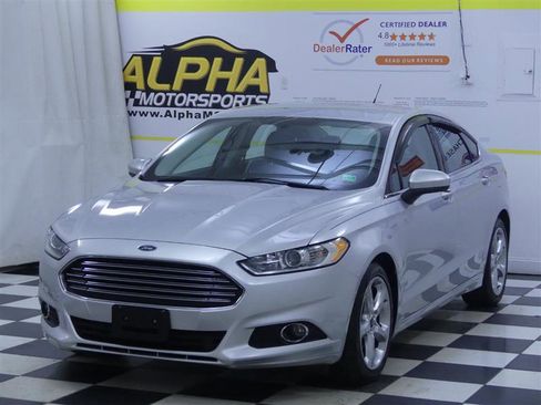 Used 2016 Ford Fusion S w/ Equipment Group 101A image 4
