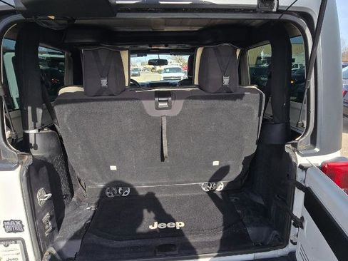 Used 2013 Jeep Wrangler Sport image 16