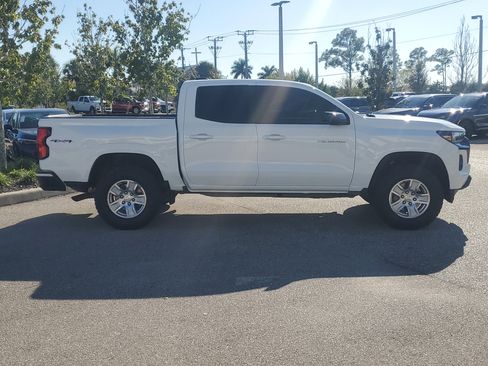 Used 2023 Chevrolet Colorado LT w/ LT Convenience Package II image 3