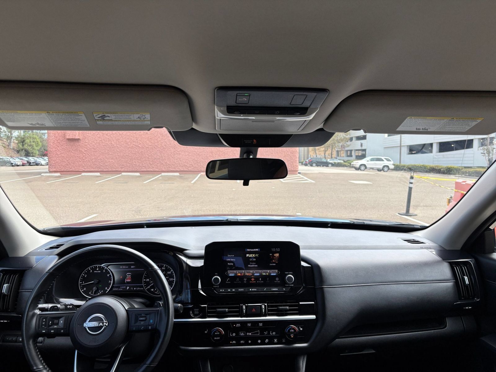 Used 2025 Nissan Pathfinder SV FWD image 35